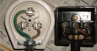 Подключение и монтаж розетки для электроплиты от 564 руб в Сыктывкаре - ЭлектроСкт